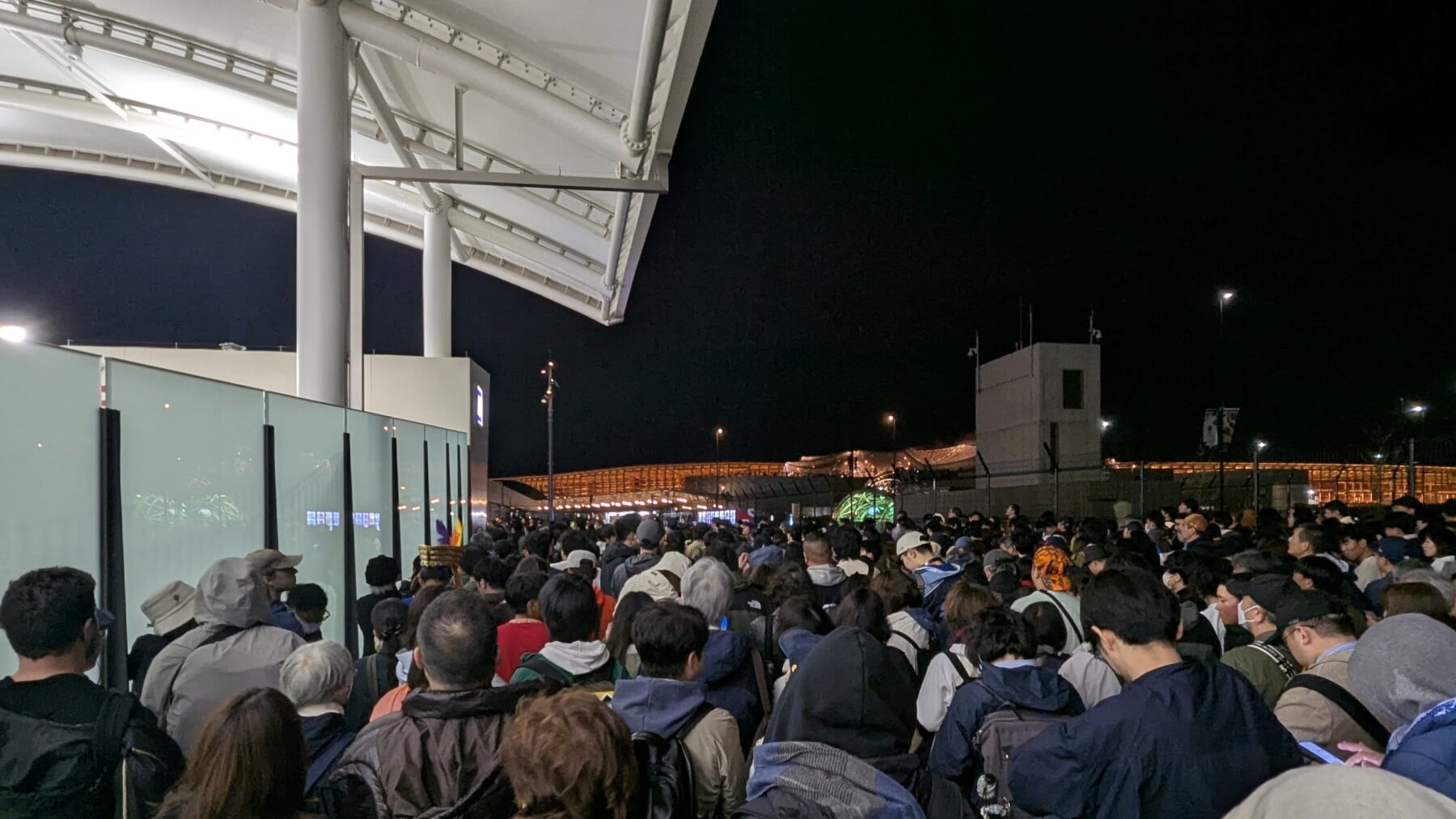 関西万博開幕日