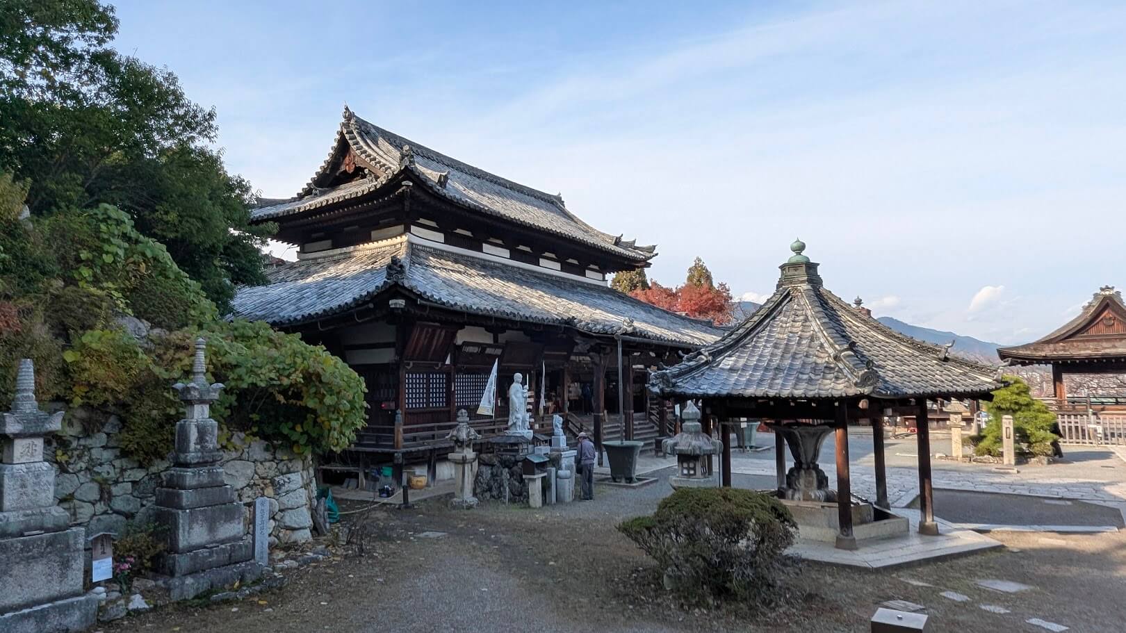 三井寺・観音堂方面