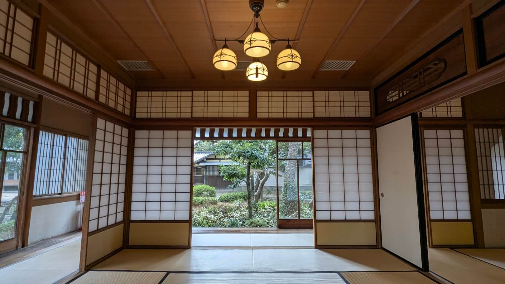 六華苑・離れ屋