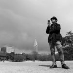 千本ノック！今度は明治神宮中央広場でスマホを使ったリモート自撮り。