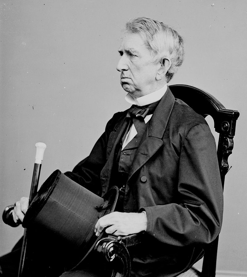 800px-William_Seward,_Secretary_of_State,_bw_photo_portrait_circa_1860-1865　ウィリアム・スワード